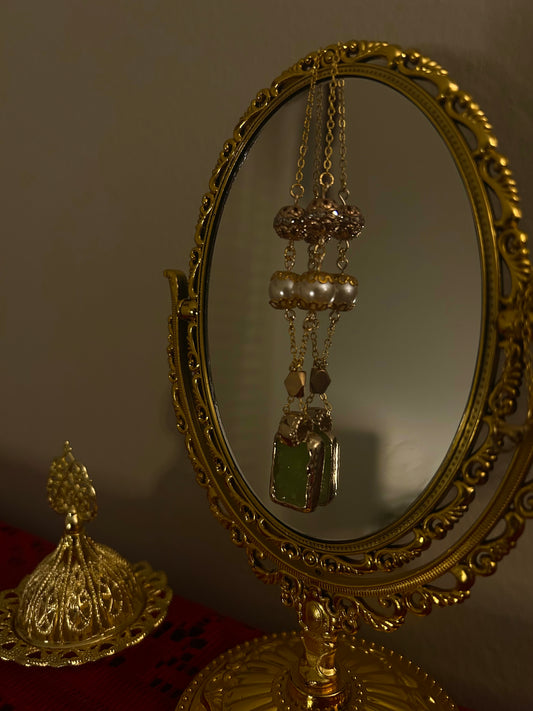 Green Glow Pearl Necklace